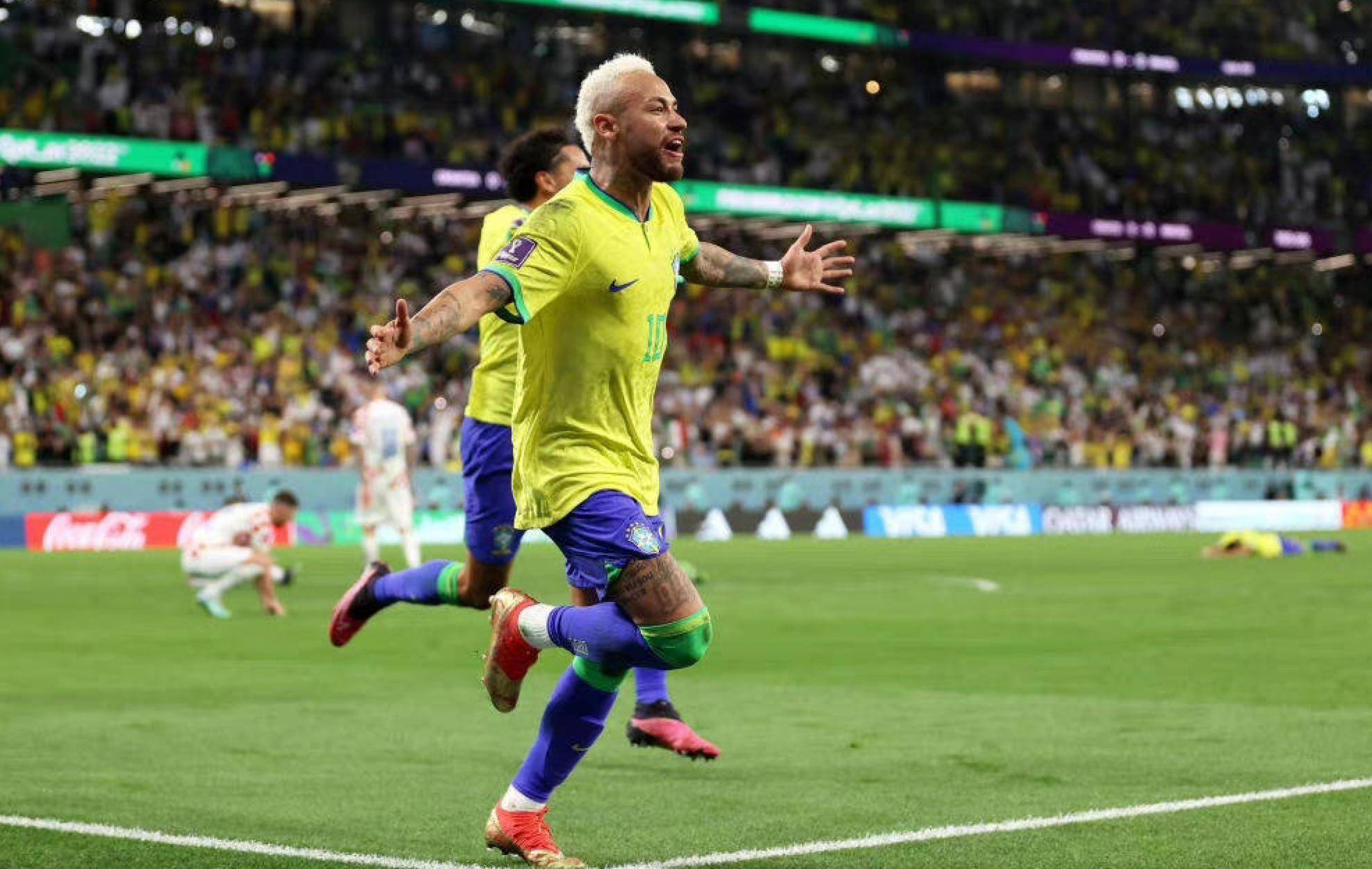 续扩大优势 续扩大优势