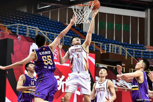 在这片赛场 在这片赛场