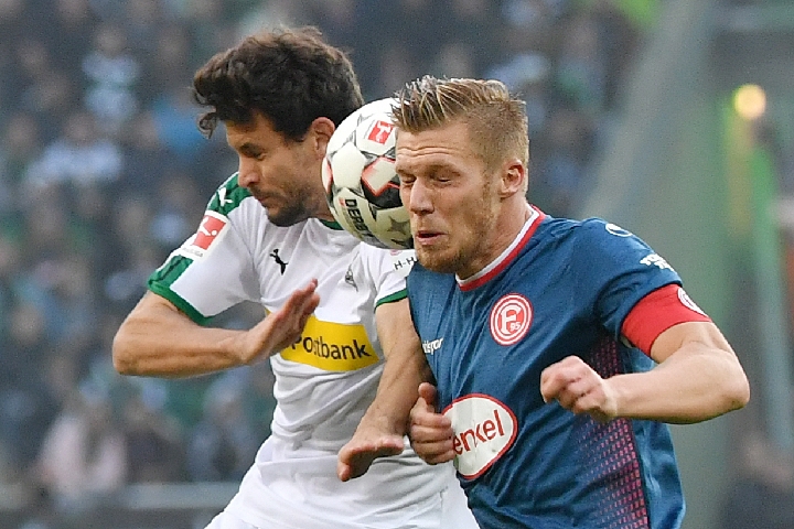 稳重且不失 稳重且不失